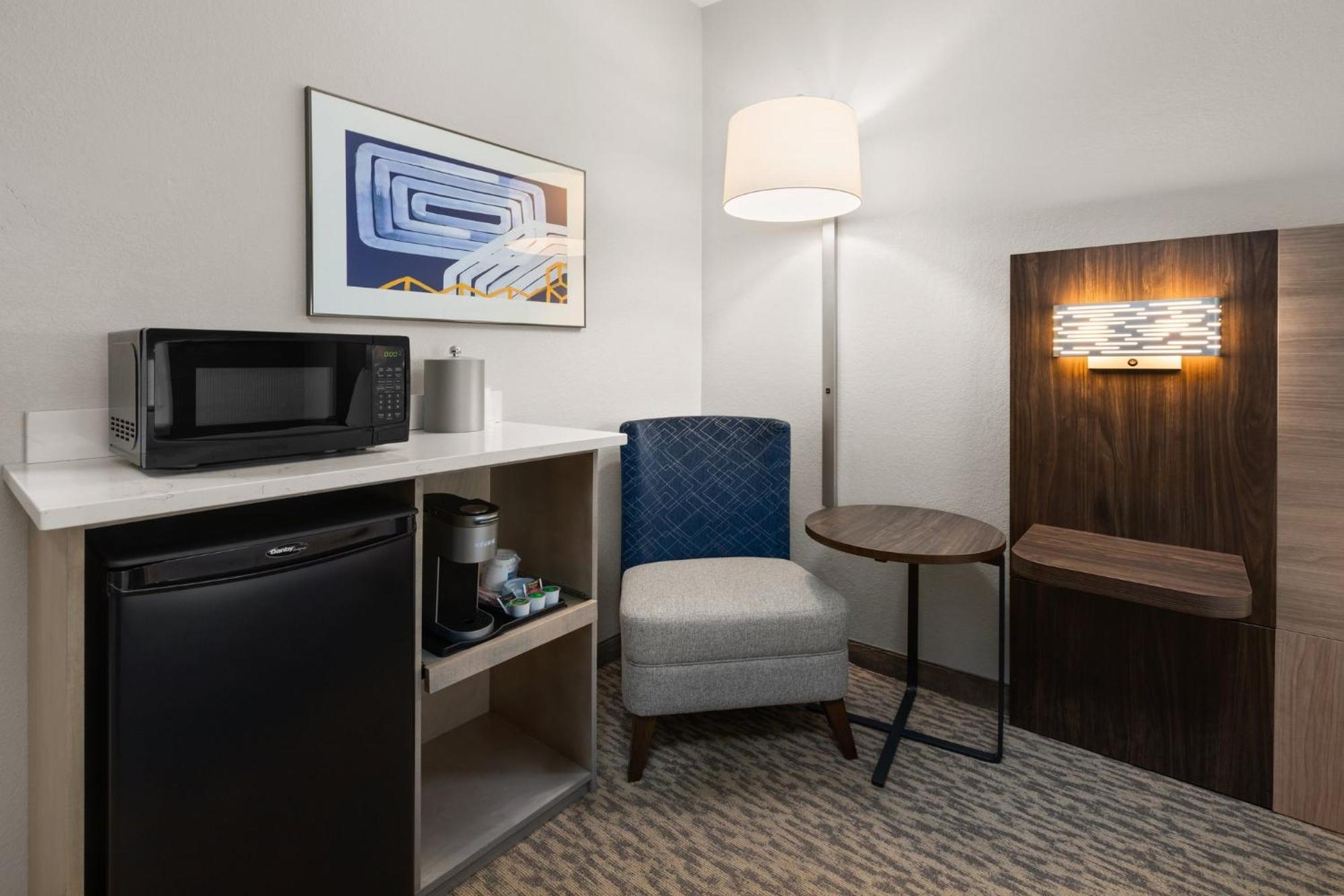 Holiday Inn Express Hotel & Suites Acme-Traverse City By Ihg Exterior photo