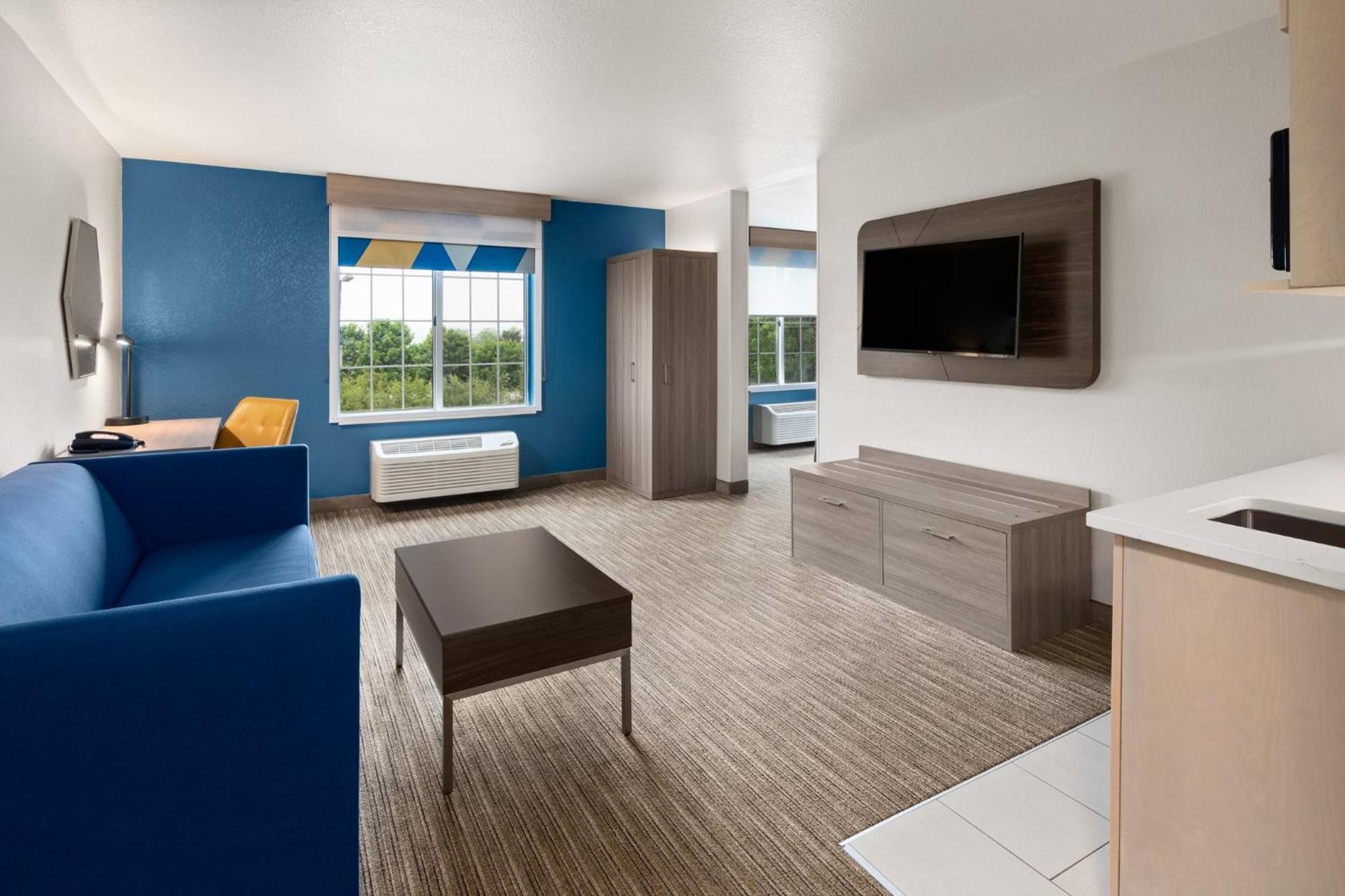 Holiday Inn Express Hotel & Suites Acme-Traverse City By Ihg Exterior photo
