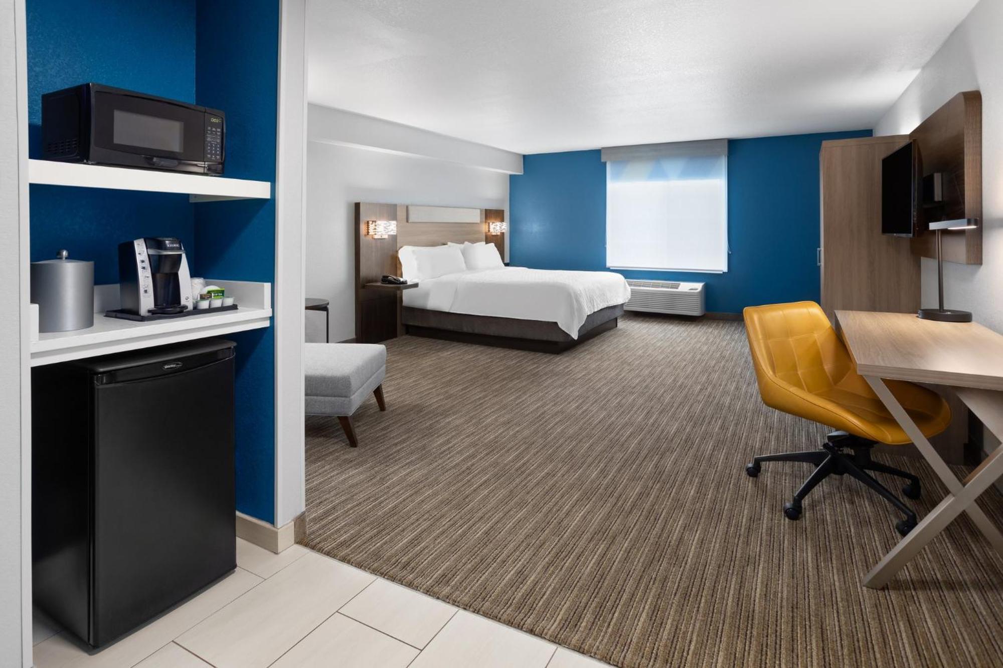 Holiday Inn Express Hotel & Suites Acme-Traverse City By Ihg Exterior photo
