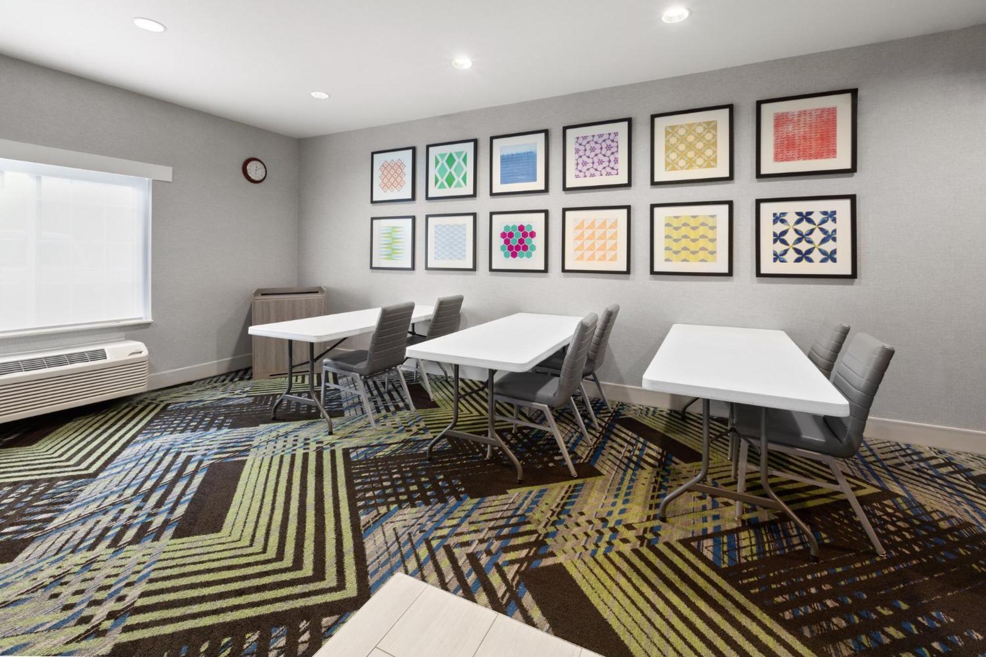 Holiday Inn Express Hotel & Suites Acme-Traverse City By Ihg Exterior photo